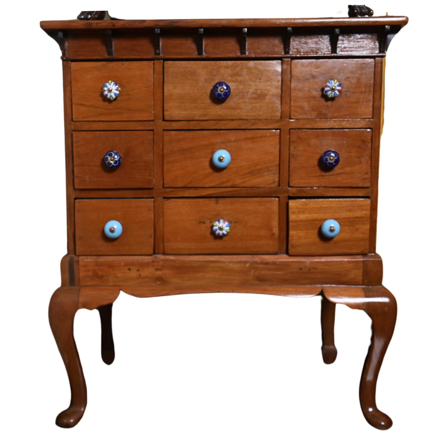 Pigeon hole - Navarathna storage unit